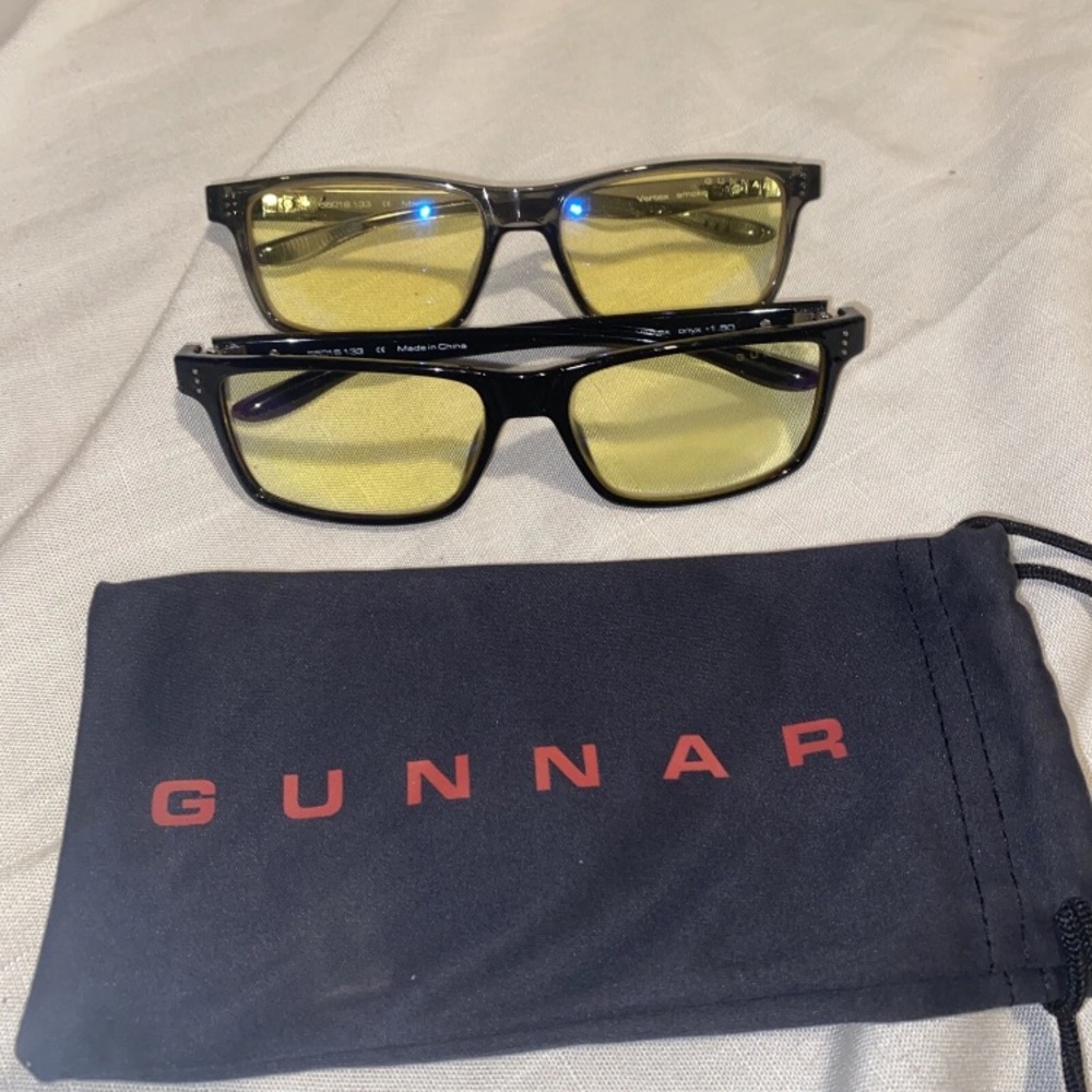 gunnar eyewear 2 pair new w flaw